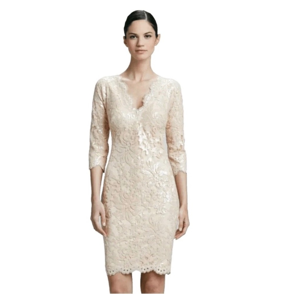 Tadashi Shoji Nude Lace Sheath Dress 3/4 Sleeve‎ Scalloped Hem Size 10